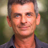 מכירת החצר של eli